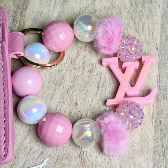 Card Holder with Handmade Beaded Keychain in Pink - Picture 6 of 8